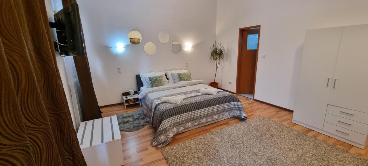 Citadel Rooms Cluj-Napoca Ngoại thất bức ảnh